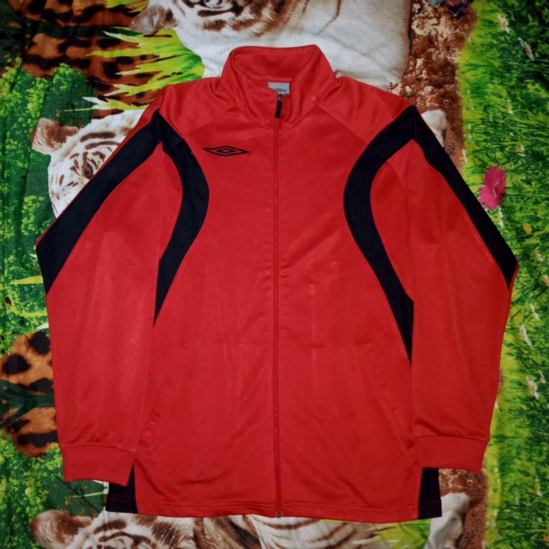 tracktop merah