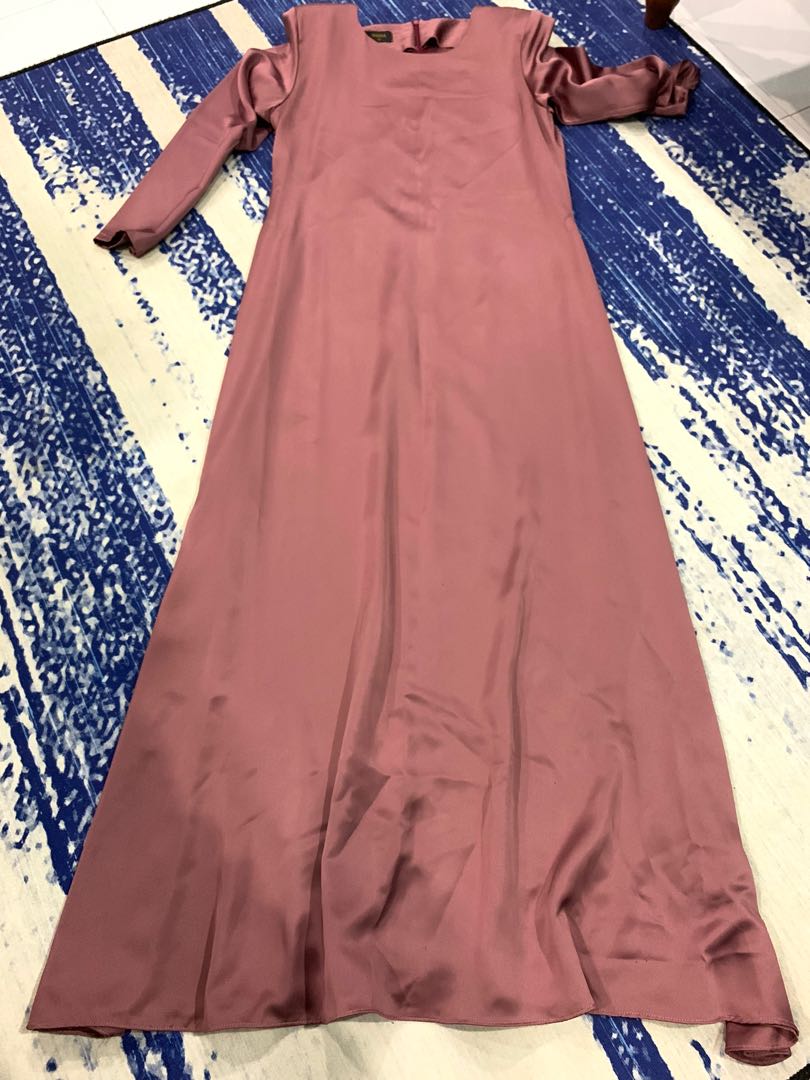 jubah satin princess cut