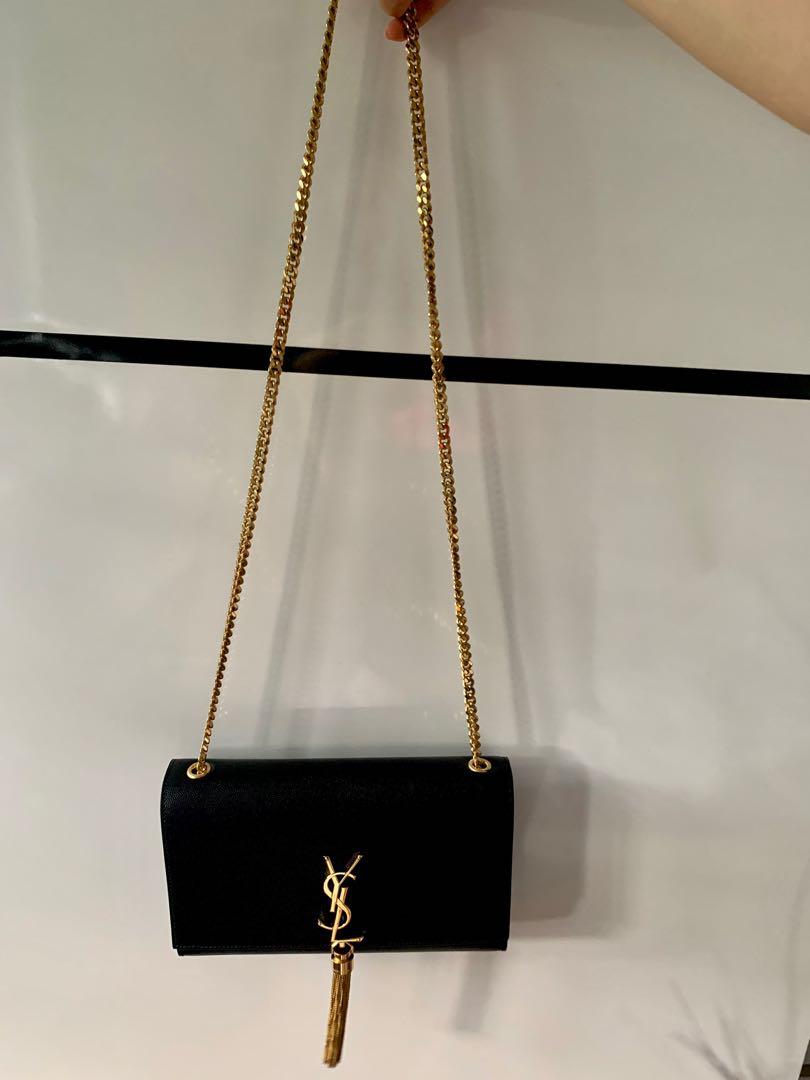 Kate medium with tassel in discount grain de poudre embossed leather
