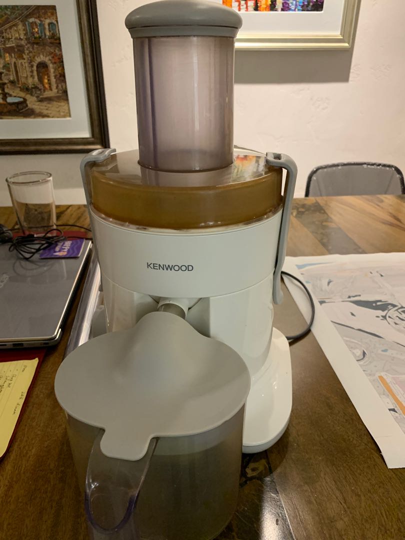 Kenwood Fruit Juicer, TV & Home Appliances, Kitchen Appliances, Juicers
