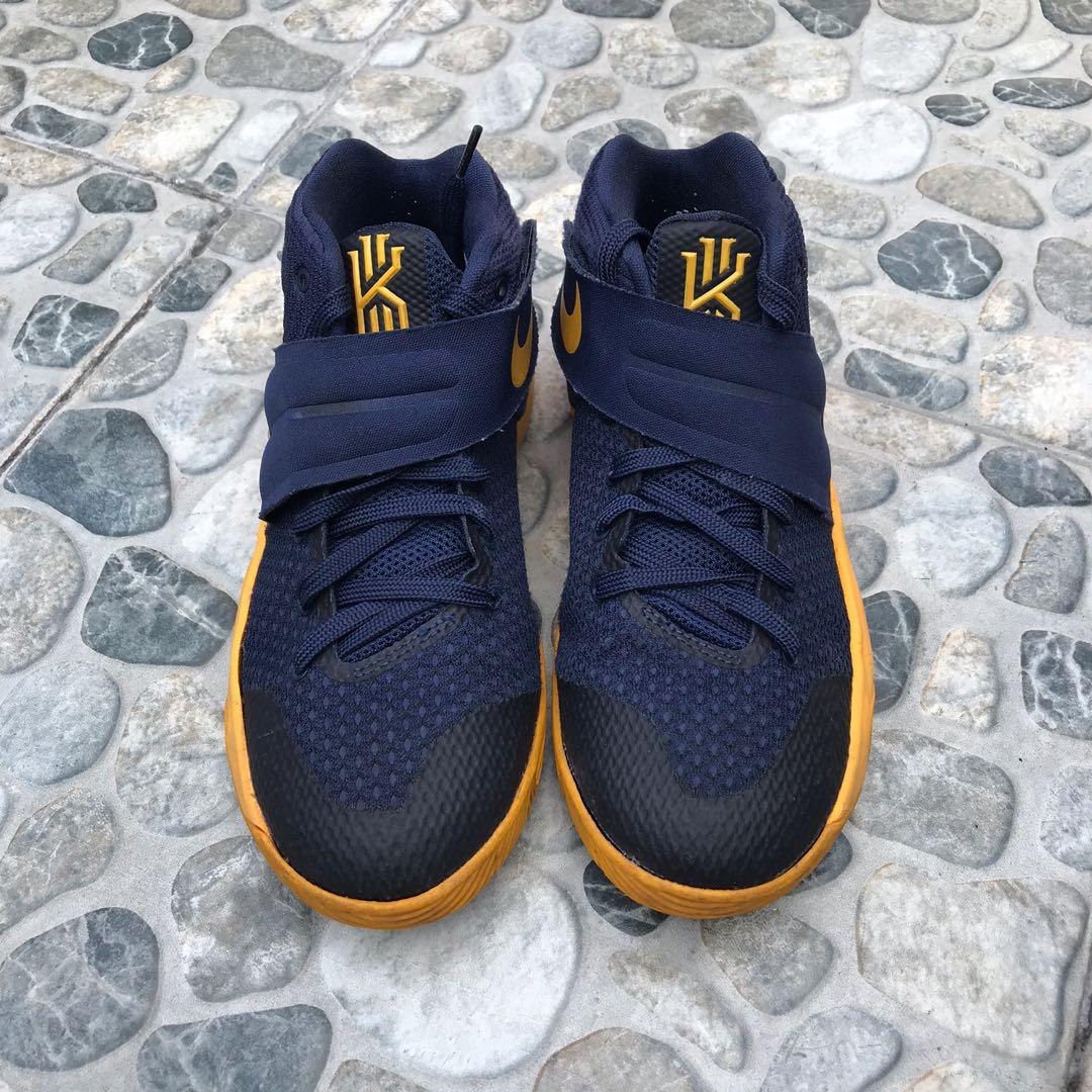 nike kyrie 2 kids gold