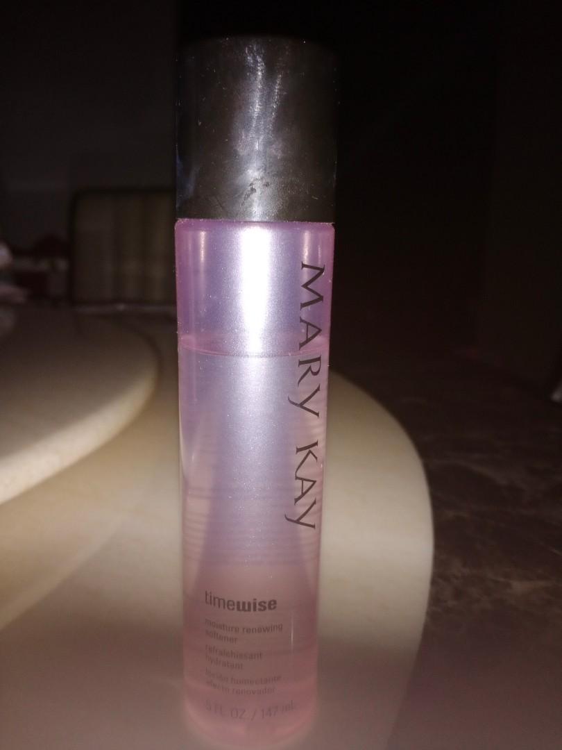 Mary kay moisture renewing softener, Beauty & Personal Care, Face, Face ...