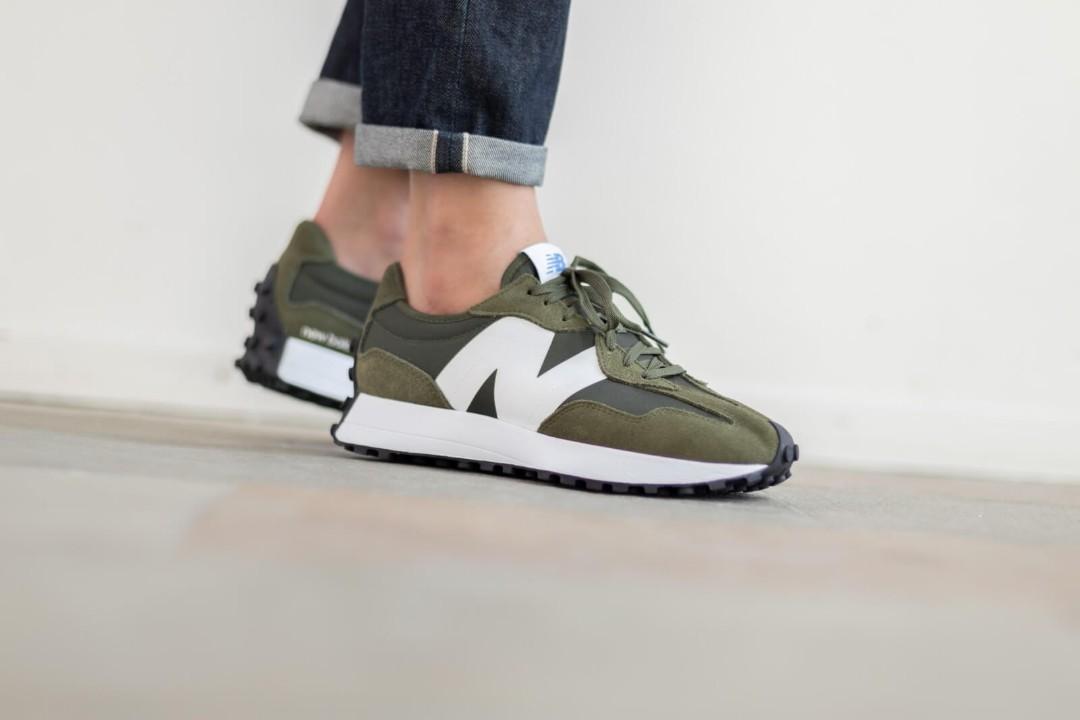 balance 327 olive green, Men's Fashion 