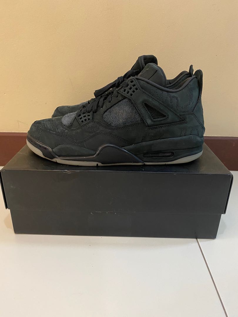 nike air jordan kaws