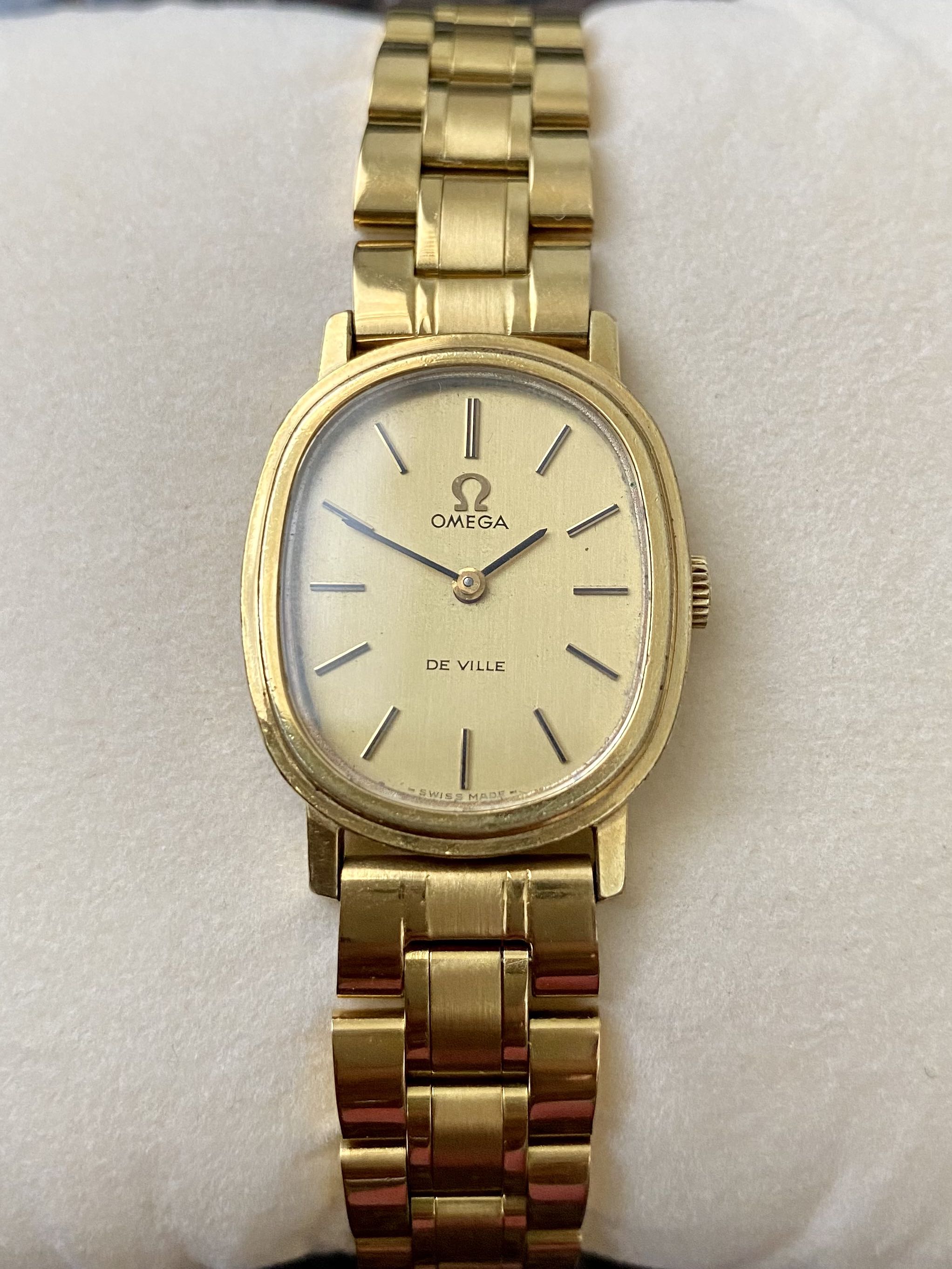 Omega de best sale ville 1975