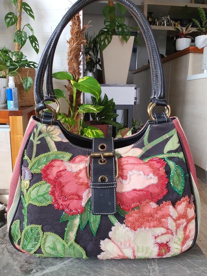 Orig Isabella Fiore Embellished shoulder Bag
