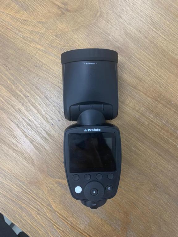 Profoto A1 閃光燈for canon, 攝影器材, 鏡頭及裝備- Carousell