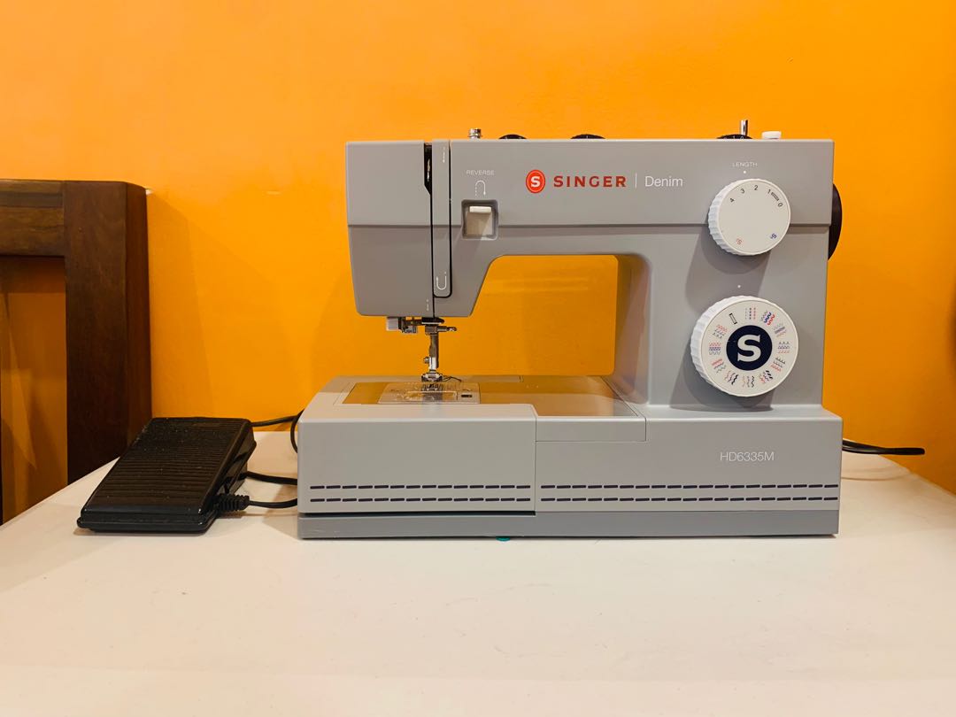 Singer Denim Sewing Machine, Hobbies & Toys, Stationary & Craft, Craft