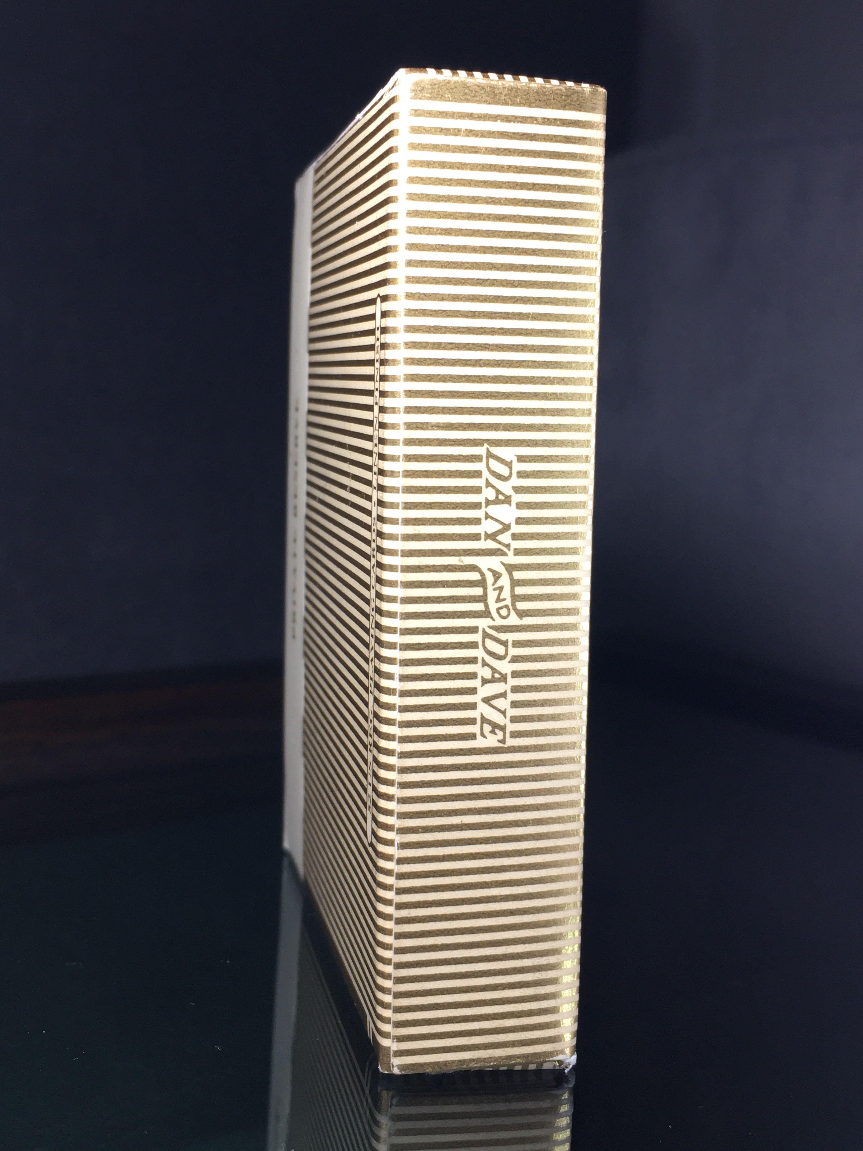 Smoke and Mirrors Gold Private Reserve Playing Cards, Hobbies & Toys