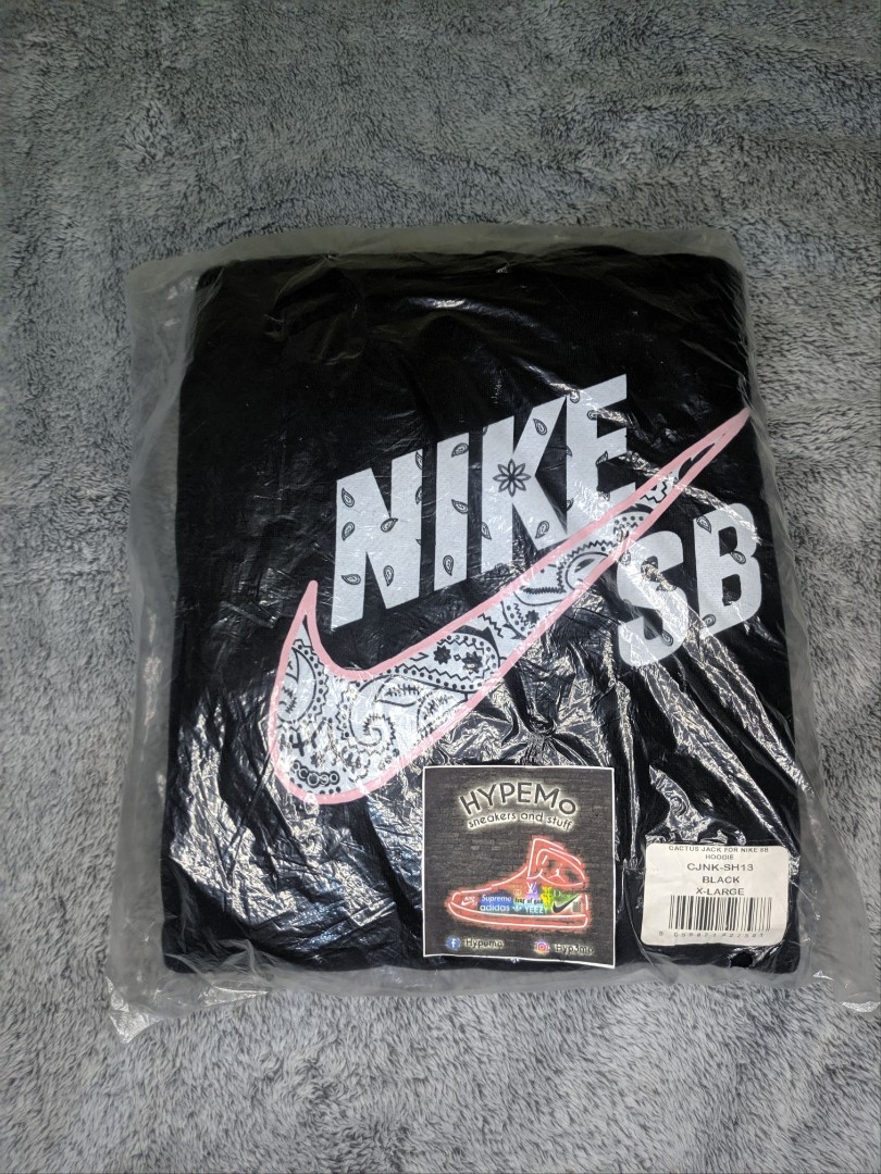 Travis Scott x Nike SB Hoodie, Men's Fashion, Tops & Sets, Hoodies on
