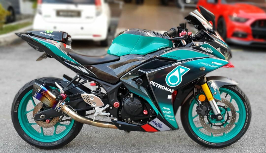 Yamaha R25 Petronas 2016 Akrapovic carbon Motorbikes on Carousell