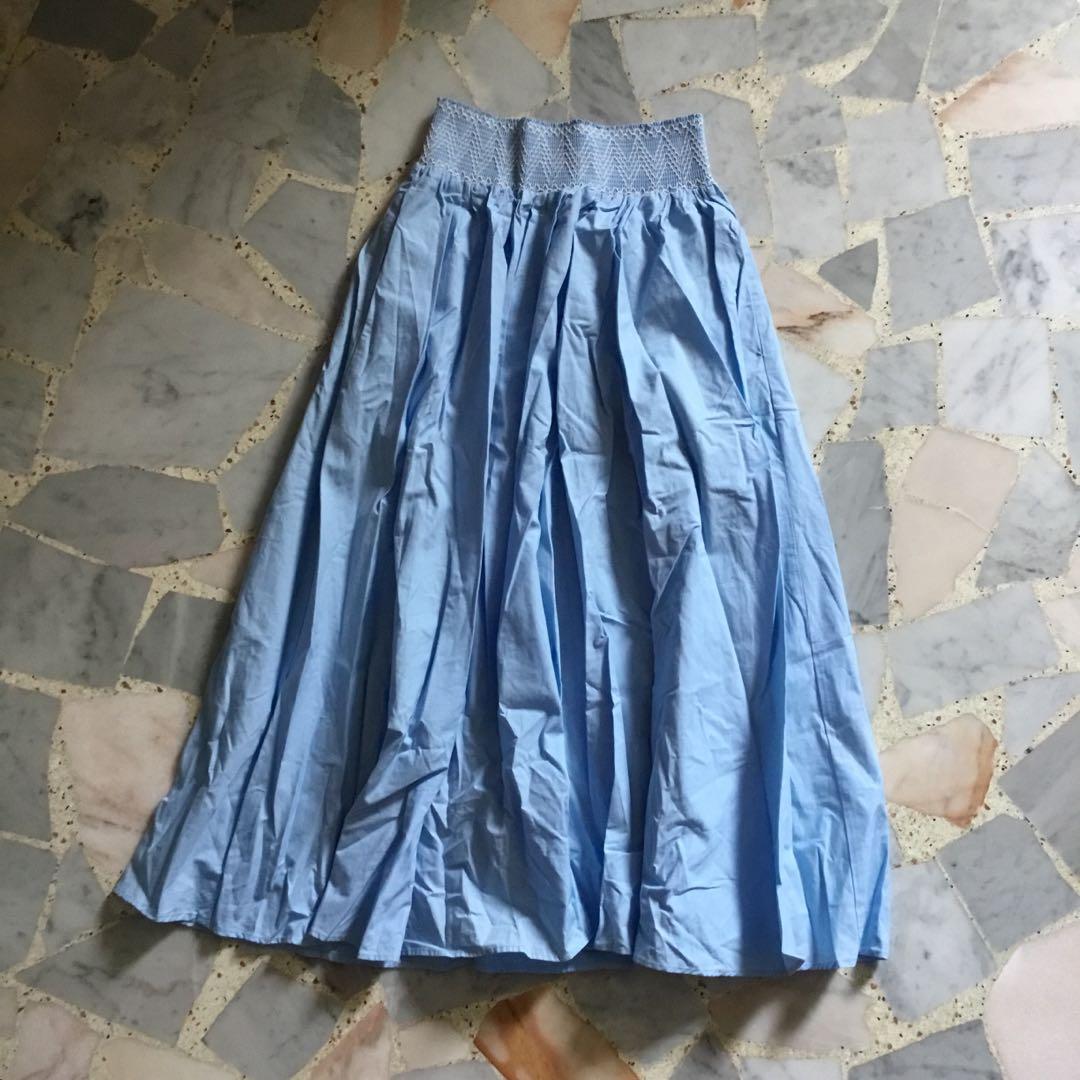 Zara chambray midi skirt, Women's Fashion, Bottoms, Skirts on Carousell