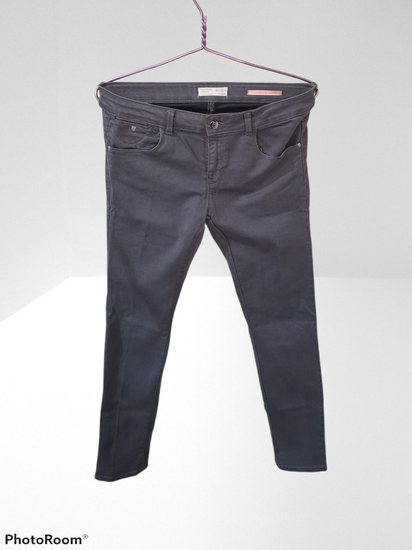 ZARA grey jeans limited edition✨, Fesyen Wanita, Pakaian Wanita, Bawahan di  Carousell