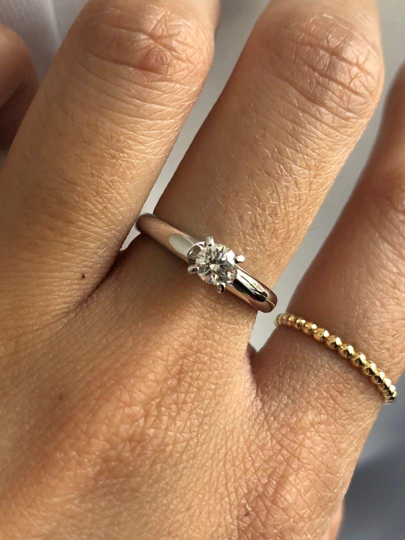 18k White Gold 30 Ct Diamond Engagement Ring Women S Fashion Jewelry Organizers Rings On Carousell