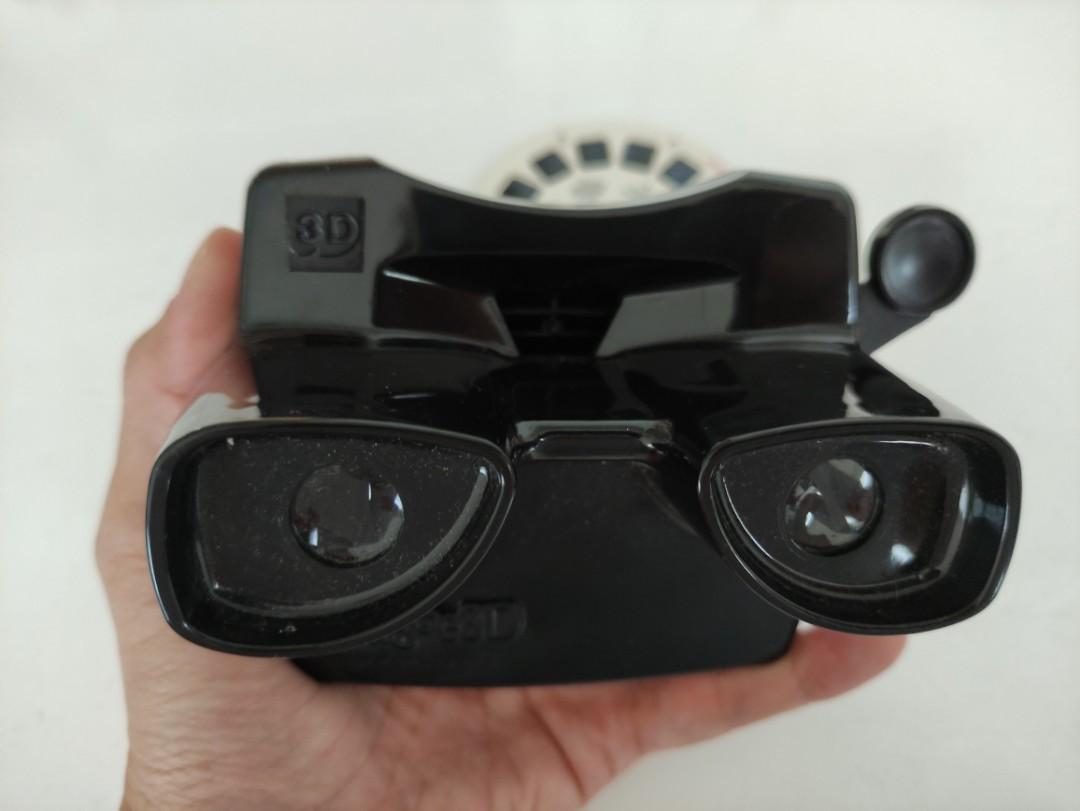 3D retro viewer with reel card, Hobbies & Toys, Toys & Games on Carousell