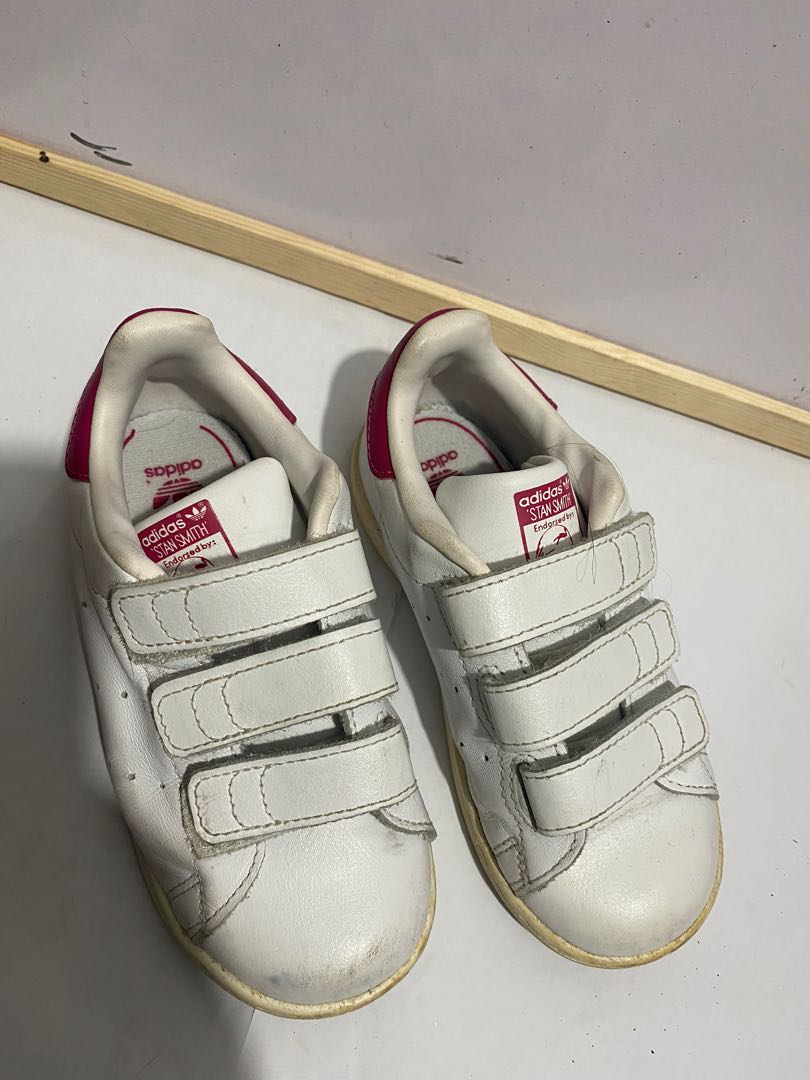 Stan smith deals pink strap