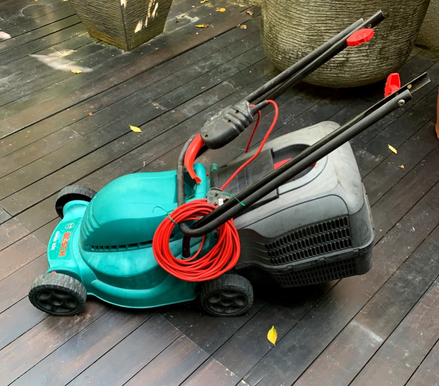 Bosch rotak 320 c lawnmower clearance