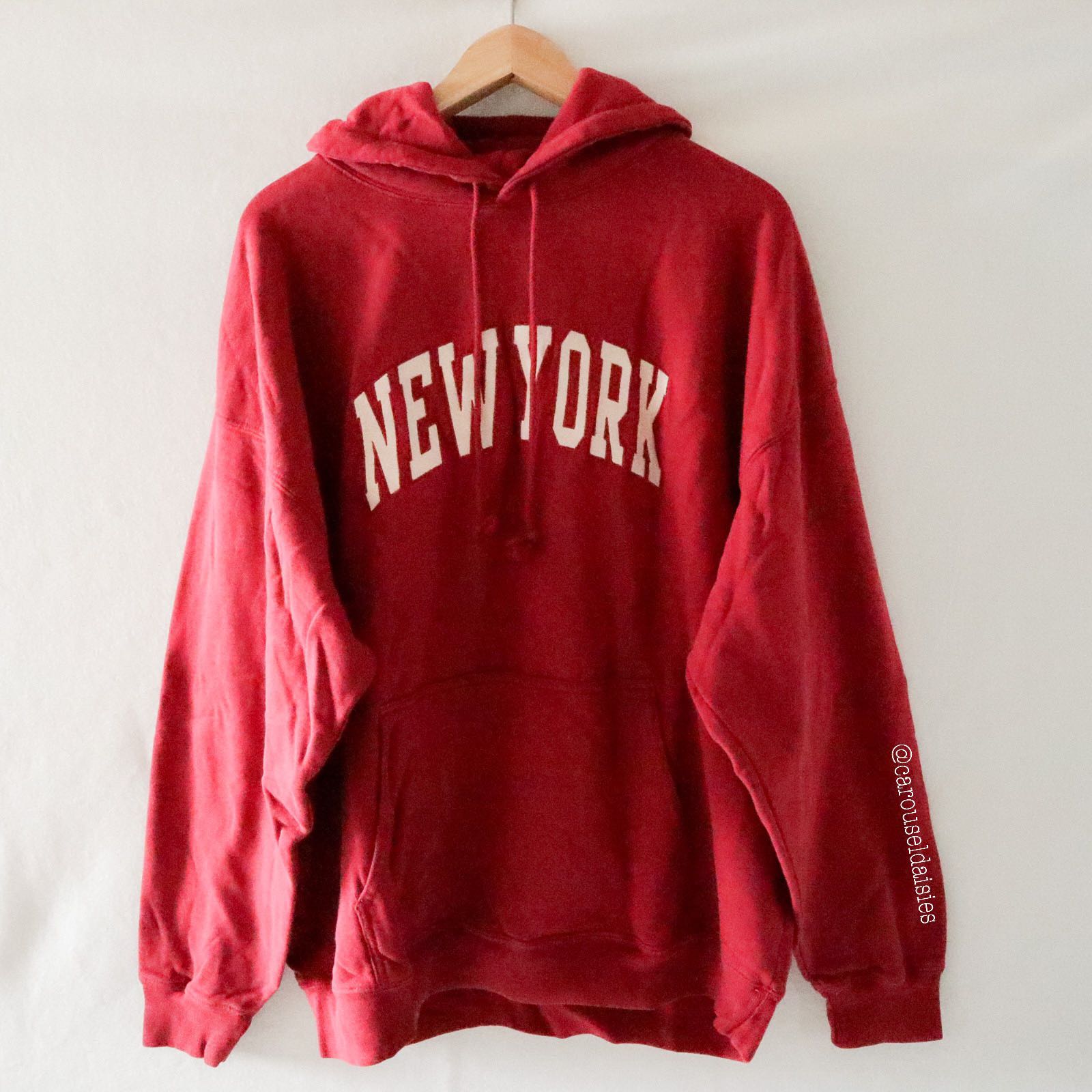 Brandy Melville Christy New York Hoodie (Wine Red), Women's Fashion, Tops,  Other Tops on Carousell