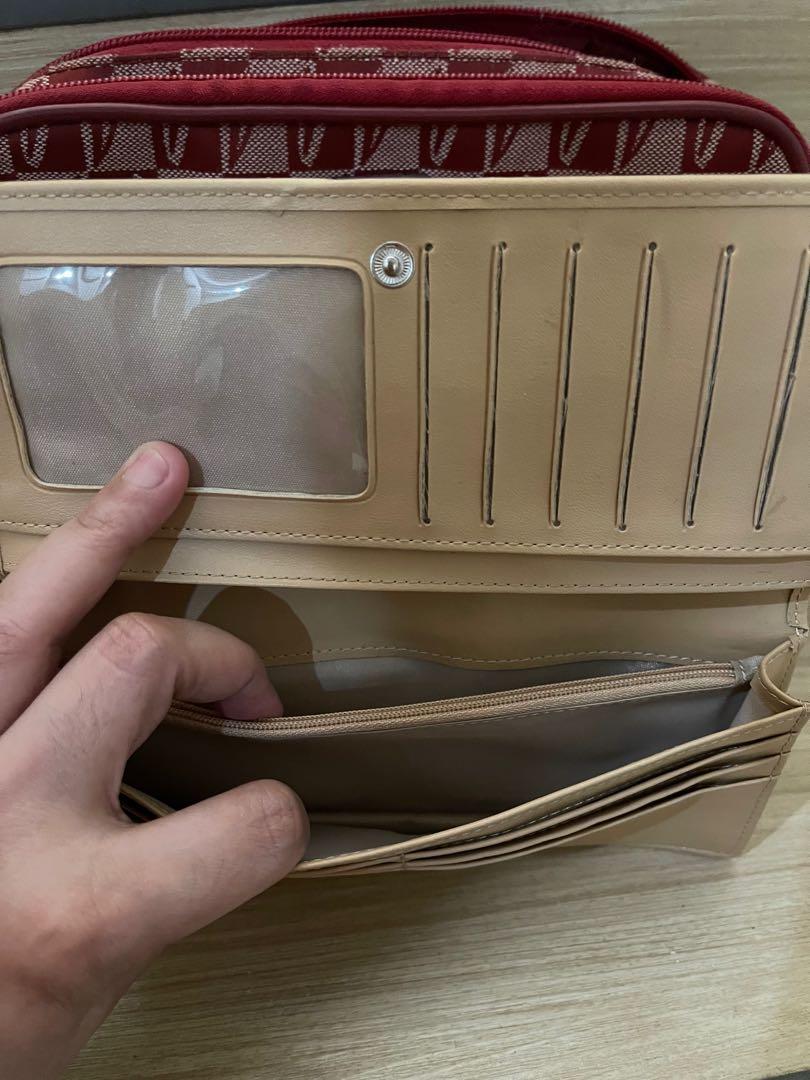 Bundle sale balmain bag and wallet (Category: Luxury Bags & Wallets) located in Angeles City. Submitted by winnie_0922 (Listing ID 1073429195, Image 3). Description: Used but not abused .