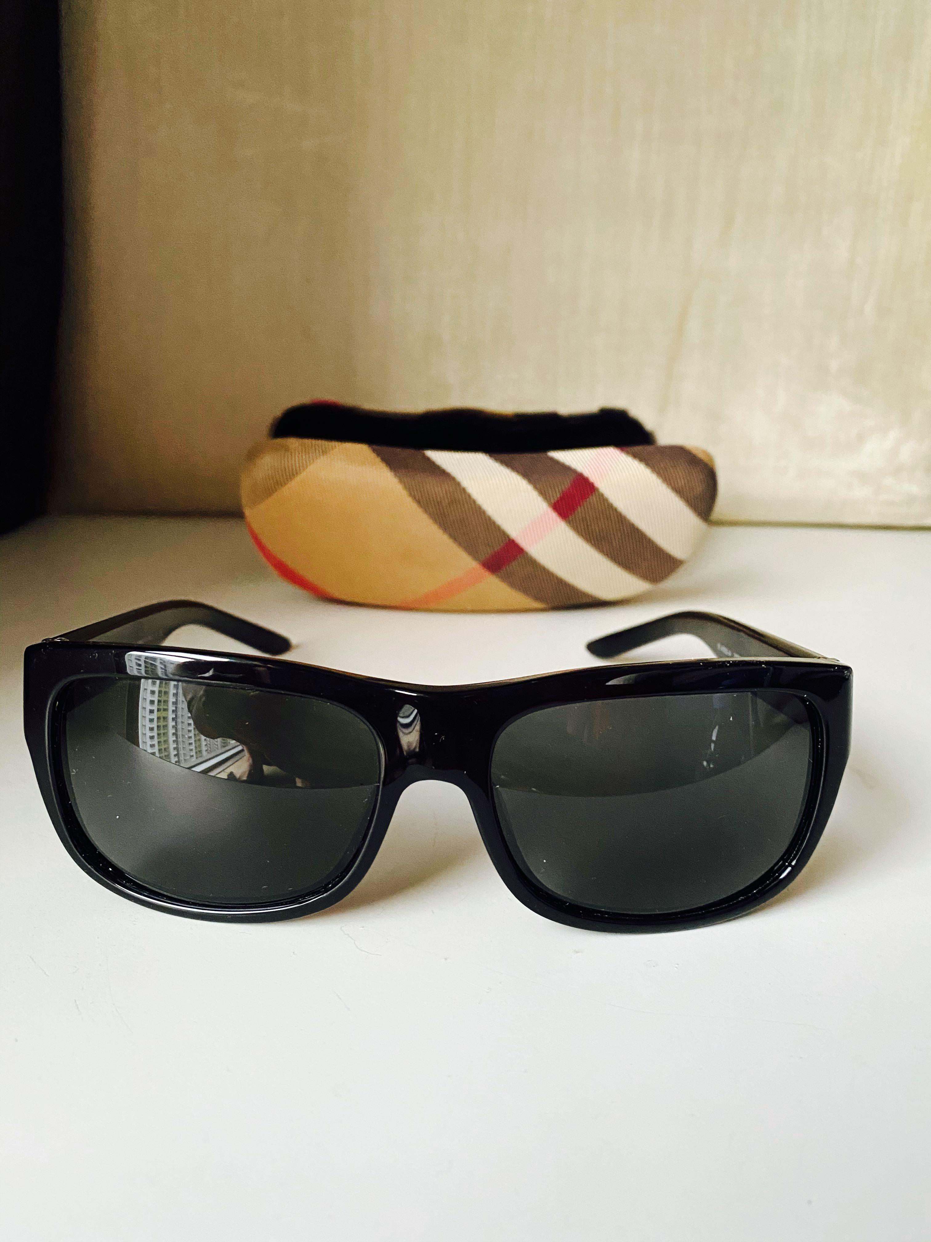 Burberry sunglasses unisex shop