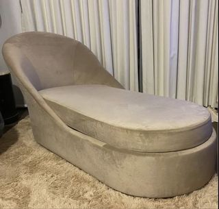 (Category: ) located in . Submitted by usedgoodfinds (Listing ID 1073469200, Image 1). Description: .