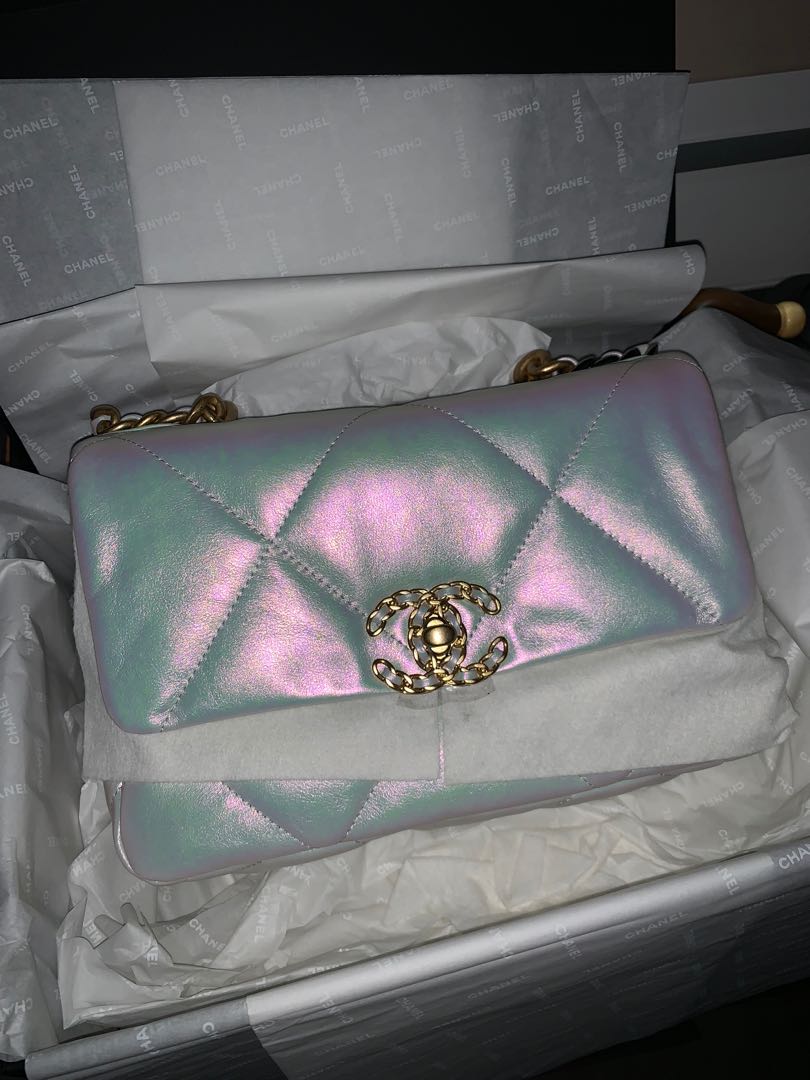 CHANEL 19 FLAP SMALL - LIMITED IRIDESCENT, Luxury, Bags & Wallets on  Carousell