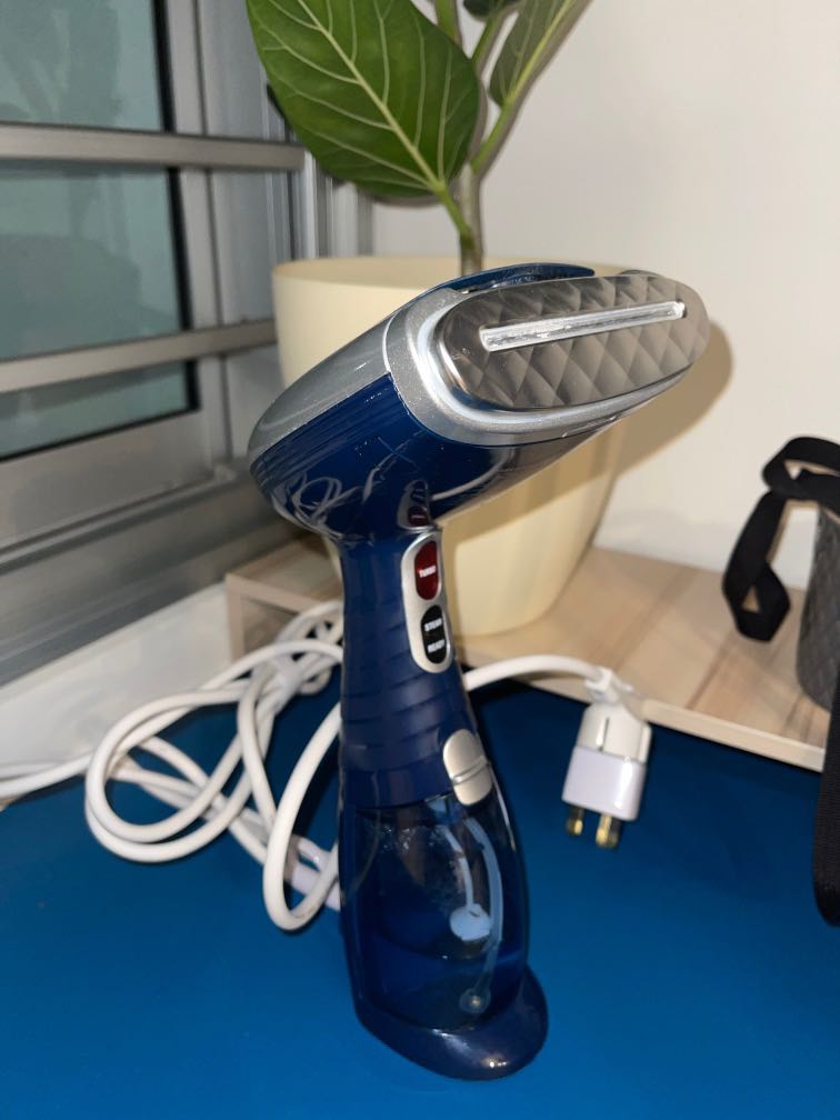 Conair clothes steamer, TV & Home Appliances, Irons & Steamers on Carousell