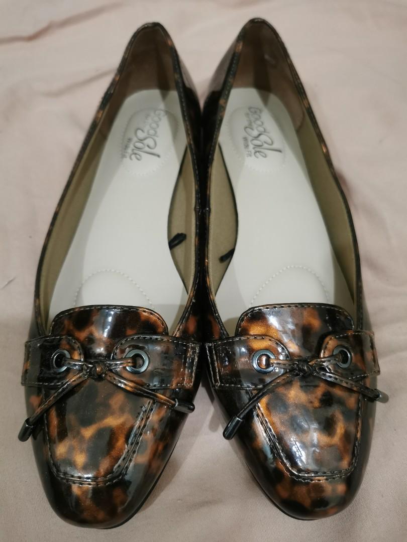 Debenhams Women s Loafers Size 7 Women s Fashion Footwear Flats
