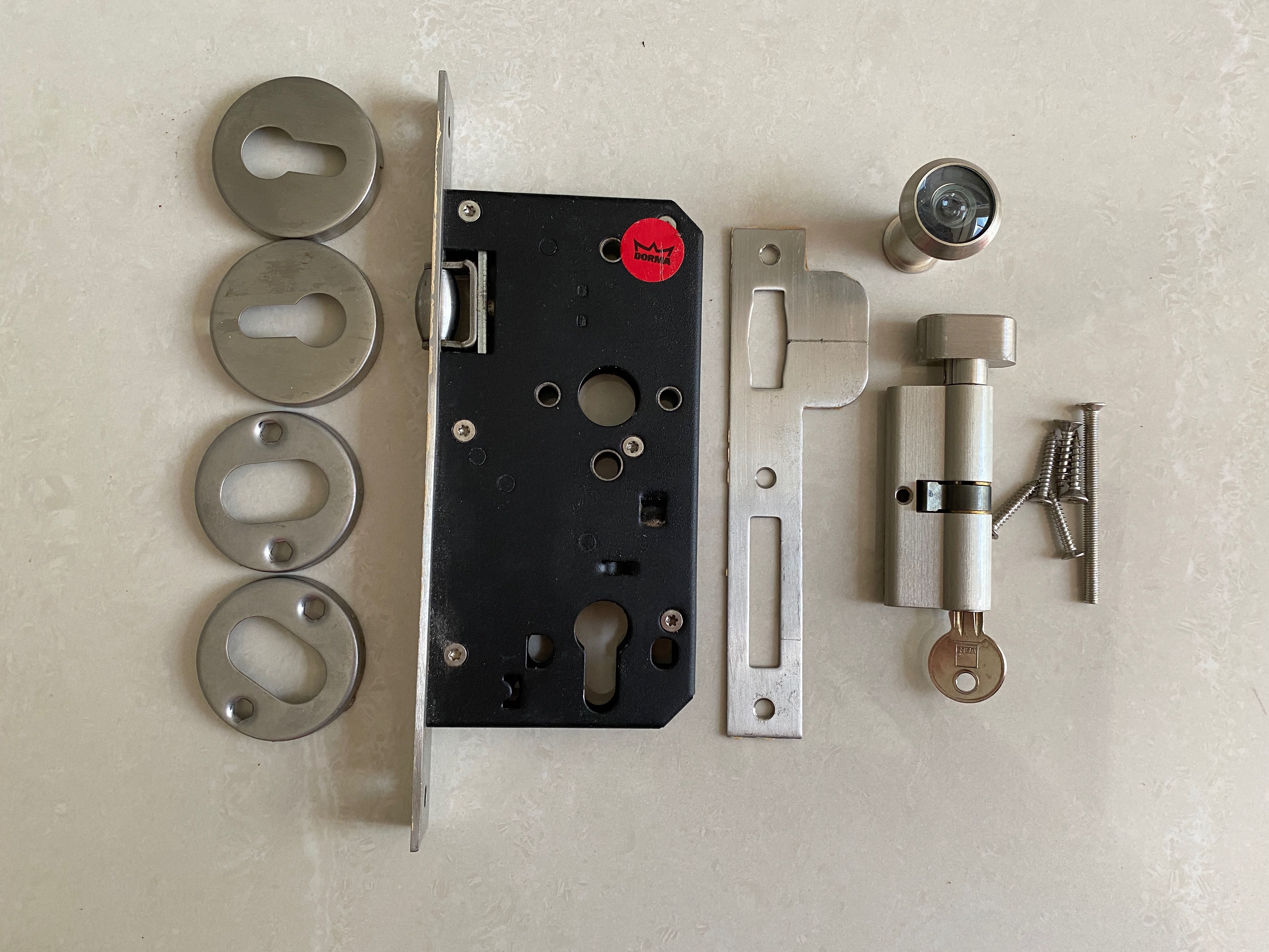 Dorma door lock, cylinder and peephole, Furniture & Home Living