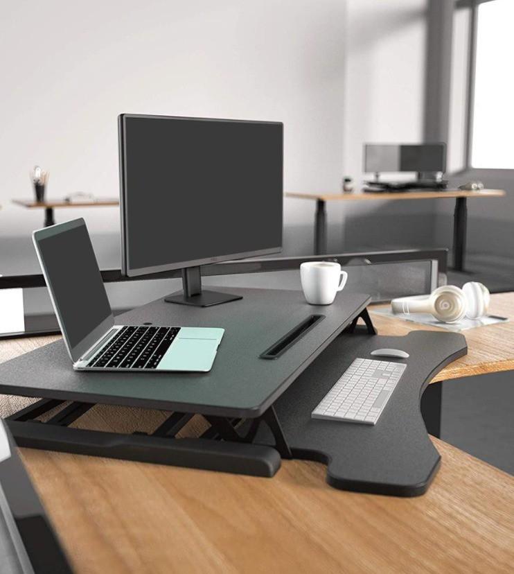 Excellent condition Flight Ergonomic Standing Desk / Height Adjustable