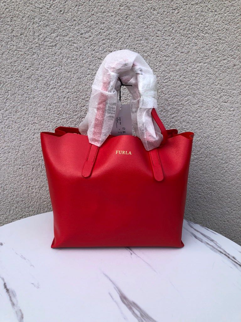 Furla Sally tote bag, Women's Fashion, Bags & Wallets, Tote Bags on  Carousell