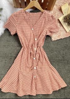 (Category: ) located in . Submitted by jeans18 (Listing ID 1073358870, Image 1). Description: .