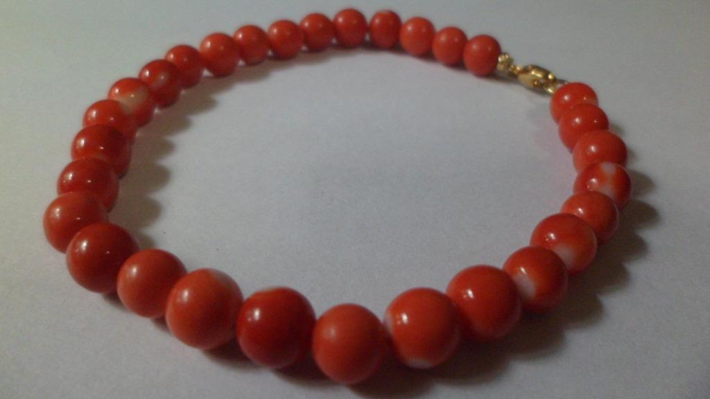 Gorgeous Natural Vintage Momo Red Coral Beads Bracelet Dia 6.2 mm 7mm Untreated Undyed 14K Solid Gold Clasp