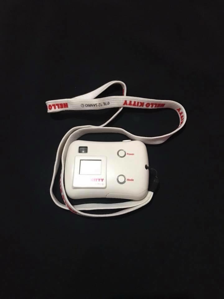 Hello kitty camera (Category: Cameras) located in Manila. Submitted by angellove0701_leumas (Listing ID 1073407070, Image 2). Description: For collection na lang Lost cable connector na. .