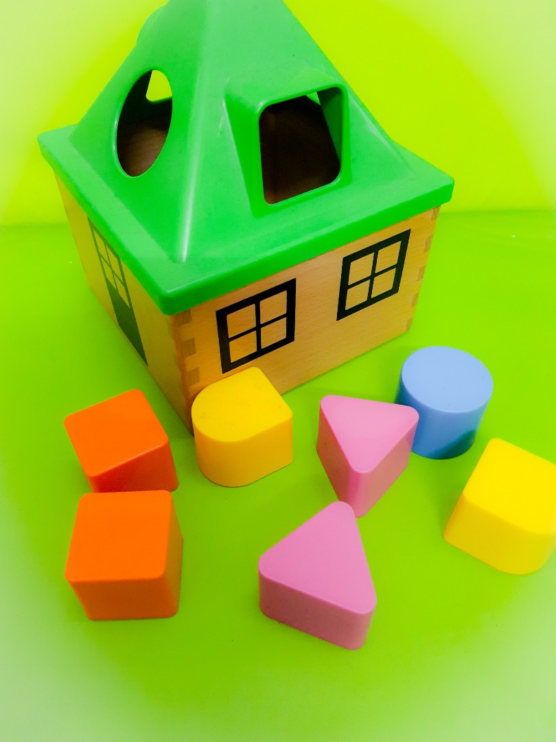 Ikea outlet shape sorter