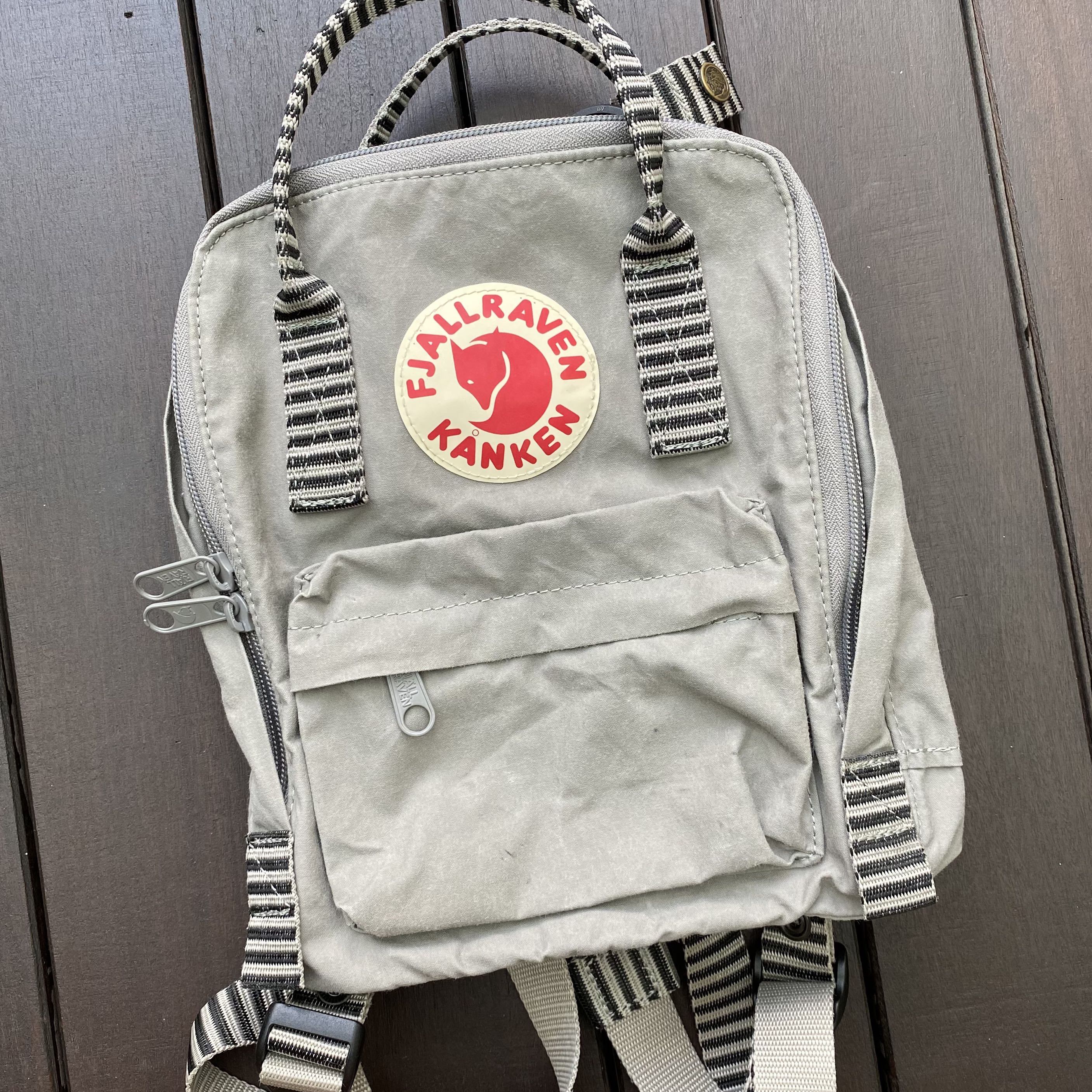 Kanken mini hot sale fog striped