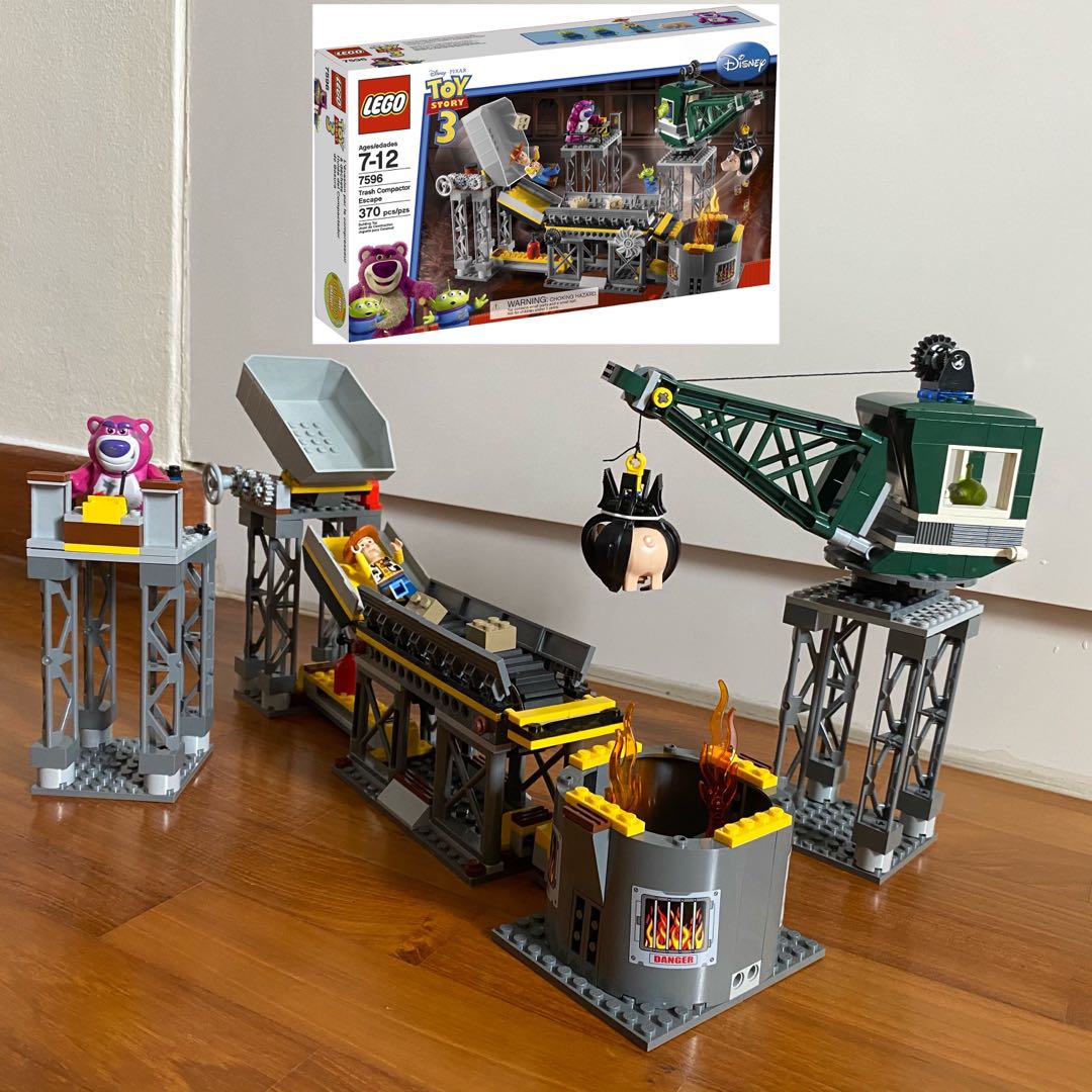 LEGO TOY STORY TRASH COMPACTOR ESCAPE (7596), Toys & Games, Bricks