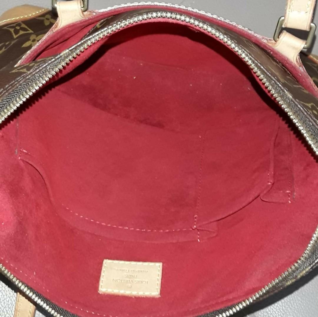 Louis Vuitton Monogram Coussin (Category: Luxury Bags & Wallets) located in Taguig. Submitted by esa.agustin (Listing ID 1073517003, Image 3). Description: Original Louis Vuitton Monogram Coussin. In very good condition. With dust bag. Made in France..