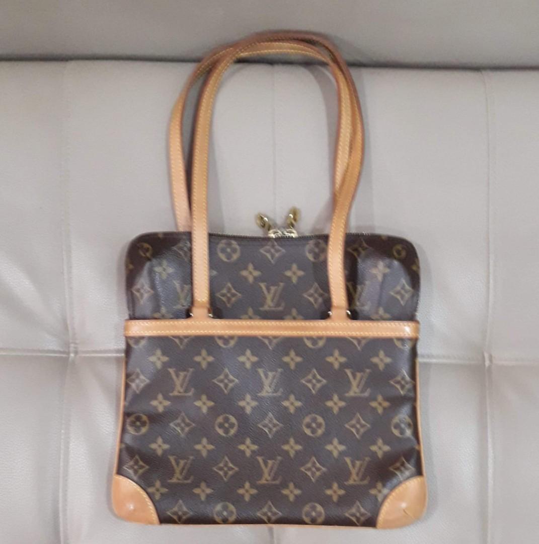 Louis Vuitton Monogram Coussin (Category: Luxury Bags & Wallets) located in Taguig. Submitted by esa.agustin (Listing ID 1073517003, Image 2). Description: Original Louis Vuitton Monogram Coussin. In very good condition. With dust bag. Made in France..