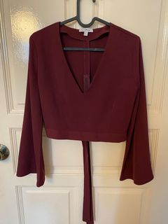 (Category: ) located in . Submitted by clothesobsessed (Listing ID 1073467245, Image 1). Description: .