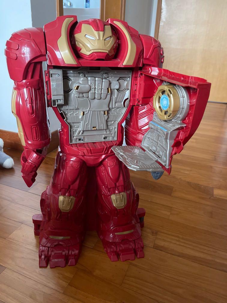 Hulkbuster ultimate figure hq 2024 playset