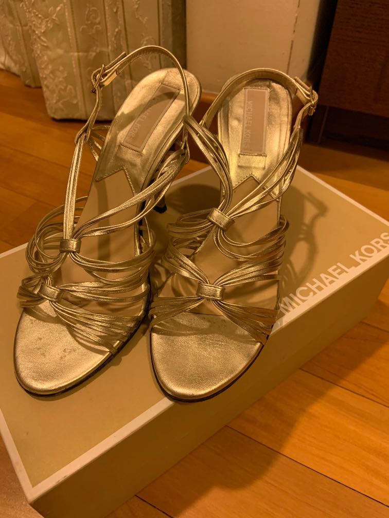 Gold michael clearance kors sandals