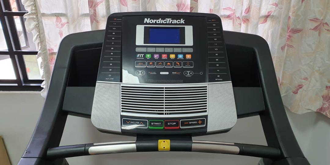Nordictrack c300 deals treadmill