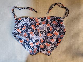 (Category: ) located in . Submitted by roxy.kg (Listing ID 1073571119, Image 1). Description: .