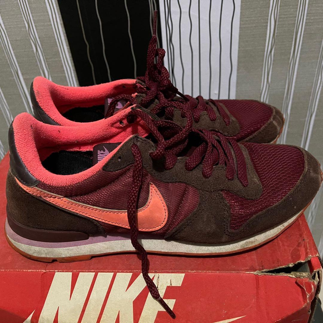 original sepatu nike internationalist burgundy maroon pink orange