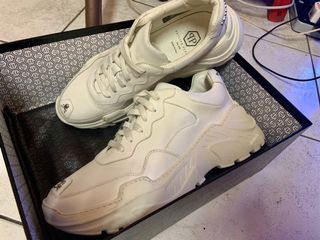 (Category: ) located in . Submitted by solomonshop (Listing ID 1073373428, Image 1). Description: .