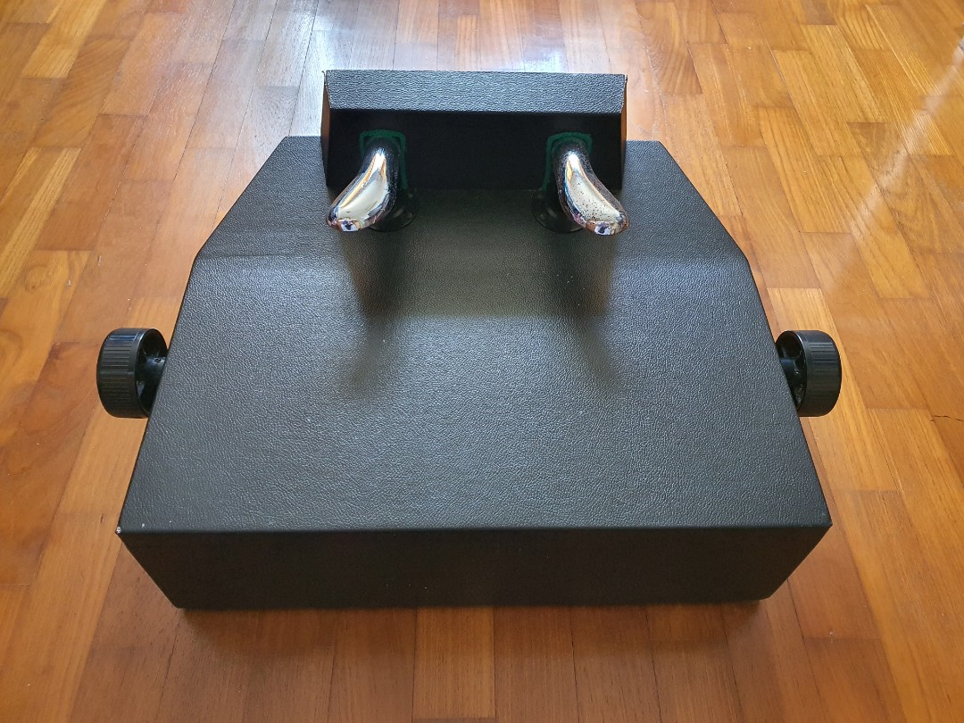 Piano extension pedal for kids, Hobbies & Toys, Music & Media, Music