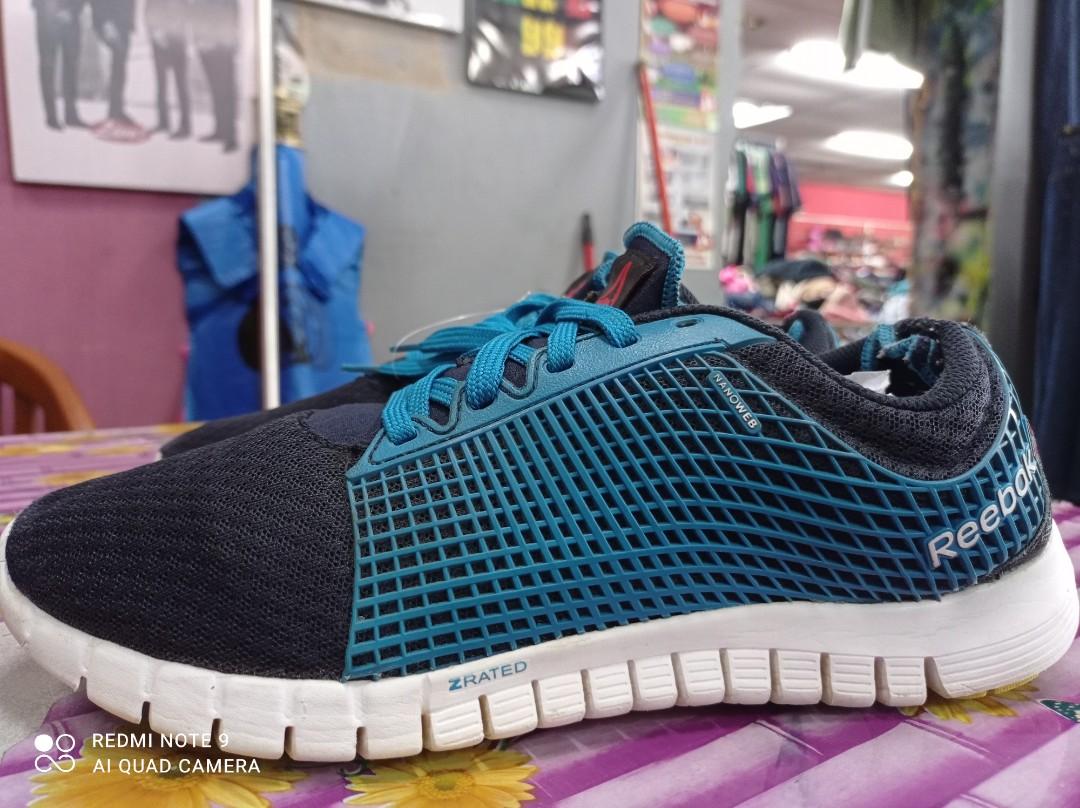 Reebok zrated, Men's Fashion, on Carousell