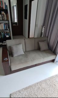 (Category: ) located in . Submitted by aayushd (Listing ID 1073458252, Image 1). Description: .