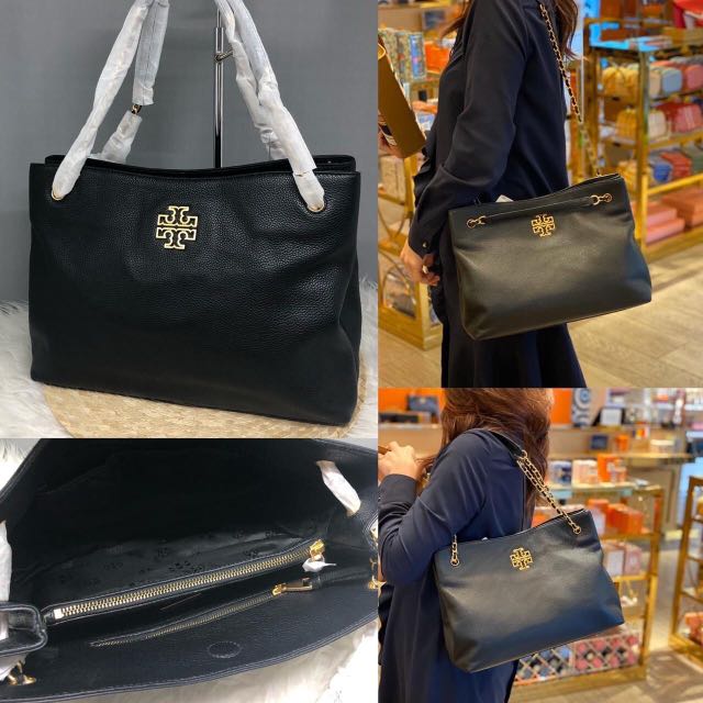 Tory Burch Large britten tote bag black, Luxury, Bags & Wallets on Carousell